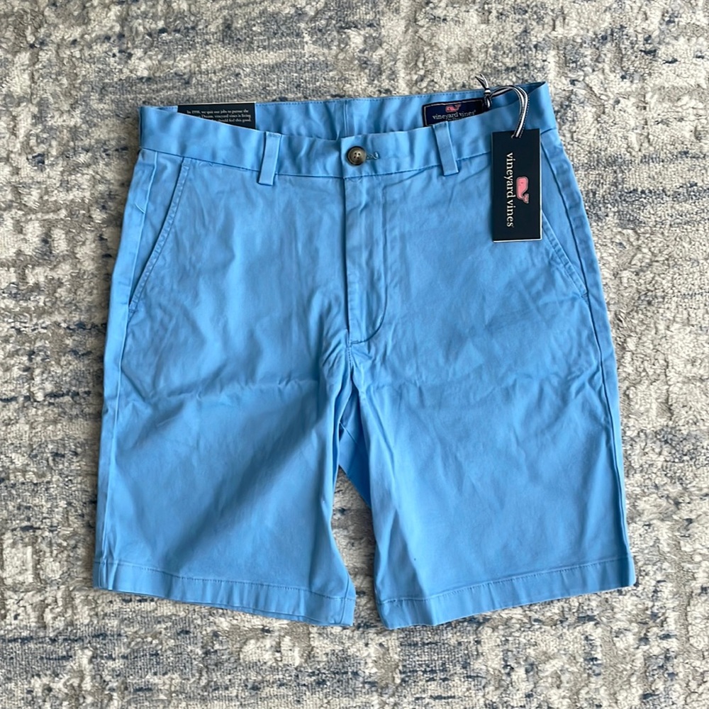 Vineyard Vines 9” Breaker Shorts • waist 30 • new!